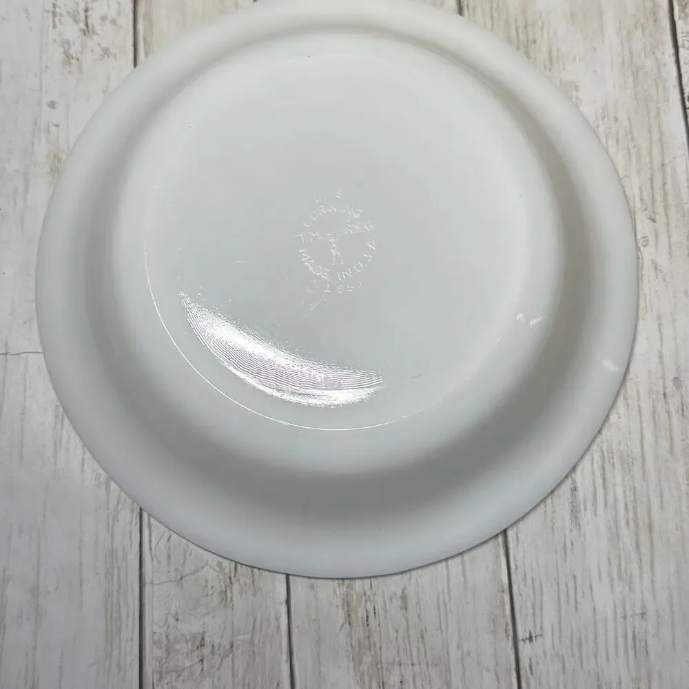 Vintage CORNING WARE  TM REG Smooth Milk Glass Serving Bowl‎ 1951 USA 9 3/4”